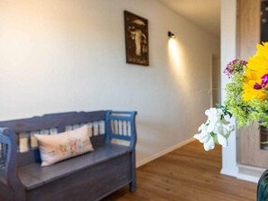 Living area - Melf 3 Comfortable Holiday Residence (Reichersbeuern)