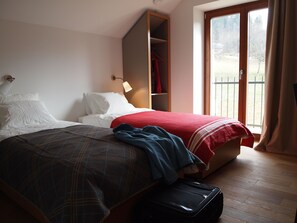 Classic Double or Twin Room, Balcony, Mountain View | Free WiFi - Bazni tabor Base Camp (Tržič)