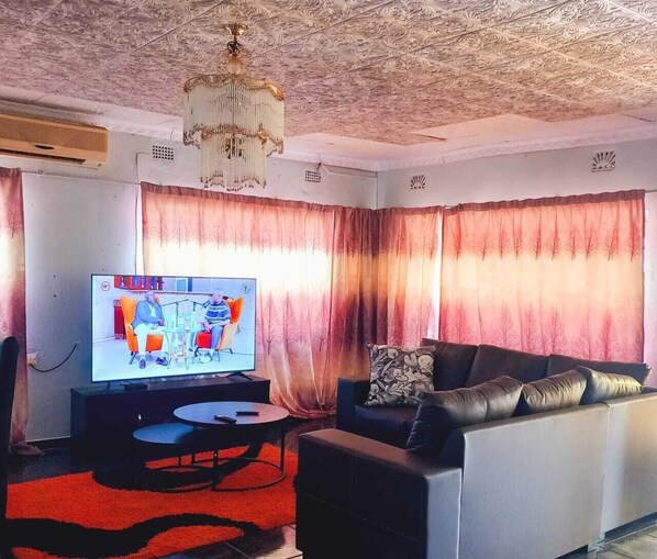 TV