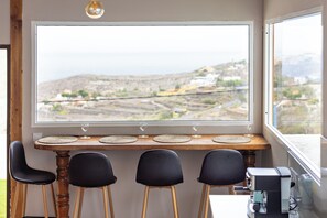 Fridge - SERENDIPITY F.M (Icod de los Vinos)