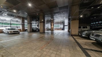 免費自助泊車