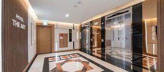 HOTEL THE ART UIWANG