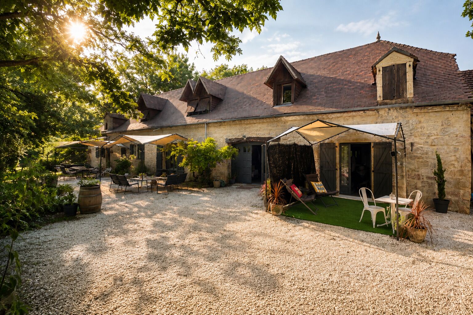 Deluxe Double Room, Hot Tub, Garden View | Terrace/patio