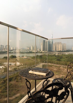 Superior Apartment, 3 Bedrooms, City View | City view - CR Concept Metropole High-end Apartment (Ho Chi Minh City)