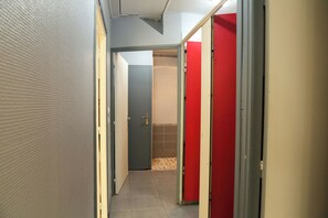 Interior - 9-person gîte in the Ardennes in the middle of the forest (Haulmé)