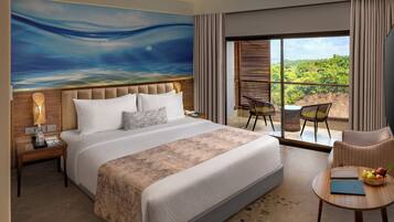 Standard Room, 1 King Bed, Balcony | Minibar, desk, laptop workspace, blackout drapes
