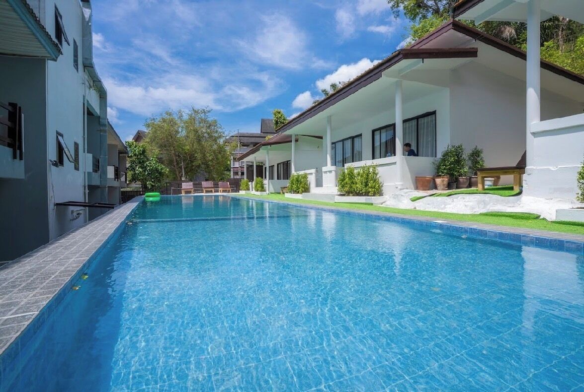 豪華客房, 可使用泳池 | 起居區