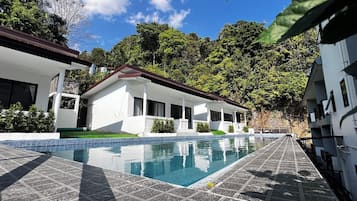 Artículos de tocador gratuitos, toallas, jabón, shampoo