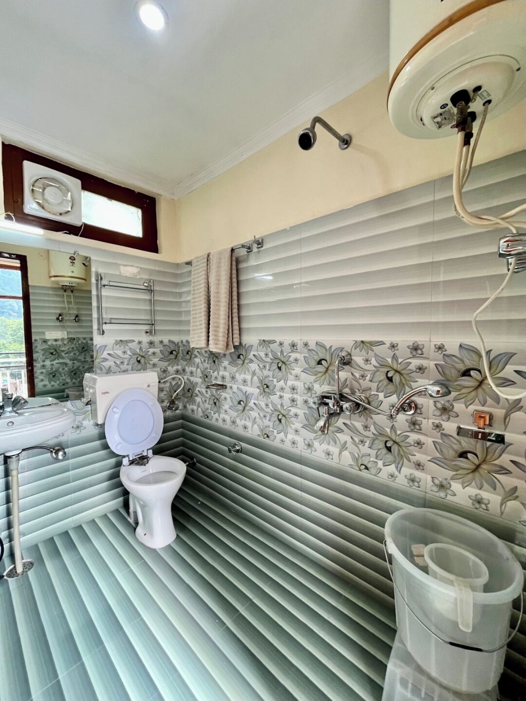 經典雙人房, 山景 | 浴室 | 毛巾