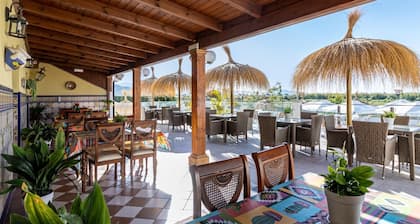 Apartamentos Avenida Tropical by Bossh! Apartments
