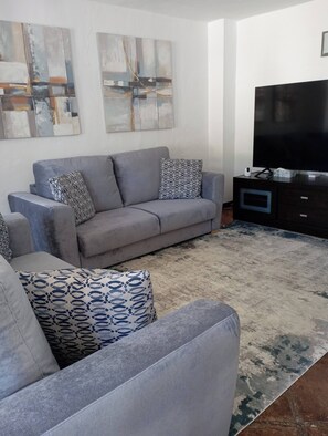 House, 3 Bedrooms, Terrace, Mountain View | Living room - Village House Benahavis (Benahavis)