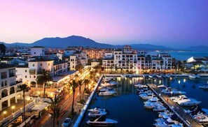 Appartement, 2 chambres, balcon | Port de plaisance