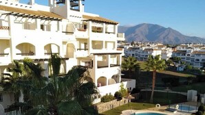 Pool - Top Floor Apt Close To Duquesa (Manilva)