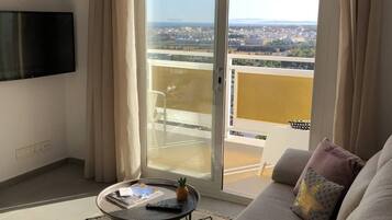 Apartment, 1 Bedroom, Balcony, Ocean View | Balcony