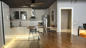 Leilighet, 1 soverom, balkong, byutsikt | Innvendig