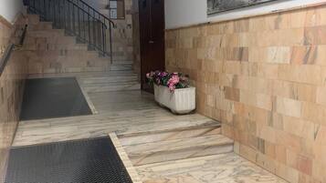 Apartament, 3 dormitoris, balcó, vistes a la ciutat | Interior