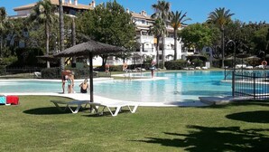 Appartement, 2 chambres | Piscine | Piscine extérieure