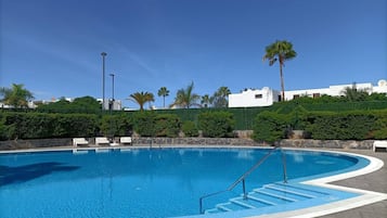 Apartment, 2 Bedrooms, Patio, Garden View | Pool | Outdoor pool