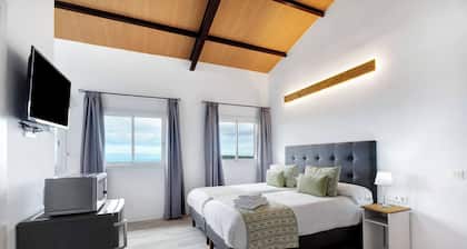 Charming and Comfortable Apartment Casa Lomo El Aire Helecho