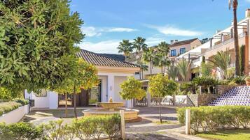 Apartament, 3 dormitoris, terrassa, vistes a la muntanya | Exterior