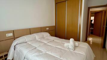 Appartement, 2 chambres, fumeurs, balcon | 3 chambres