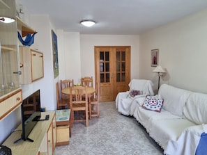 Apartment, 2 Bedrooms, Accessible, Smoking | Dining room - Dream Corner Facing the Sea (Aguilas)
