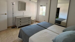 Unclassified image, 5 of 24, button - Lovely 2 Bedroom Apartment Near the Beach (Roquetas de Mar)
