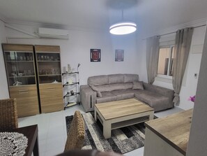 House, 2 Bedrooms, Balcony | Living room - VAO Holiday Rental-los Narejos by Oasis (Los Alcazares)