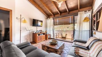 Casa, 3 dormitoris, balcó | Sala d'estar