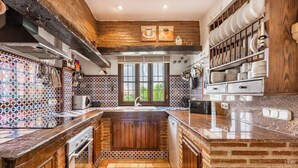 Unclassified image, 5 of 15, button - Traditional House In Benahavis Village (Benahavis)