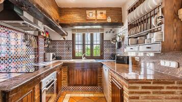 Casa, 3 dormitoris, balcó | Cuina privada