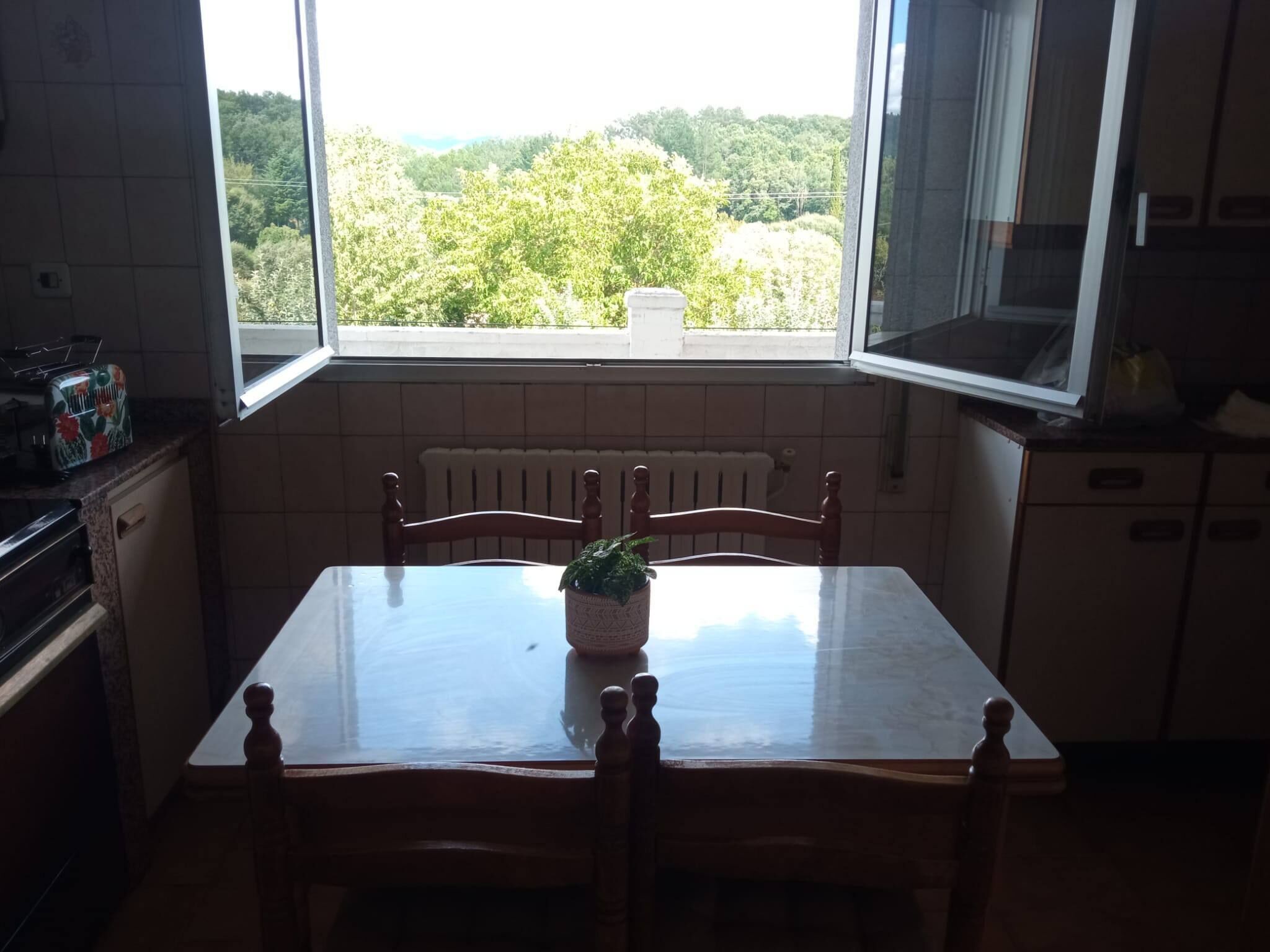 公寓, 3 间卧室, 阳台, 花园景观 | 用餐