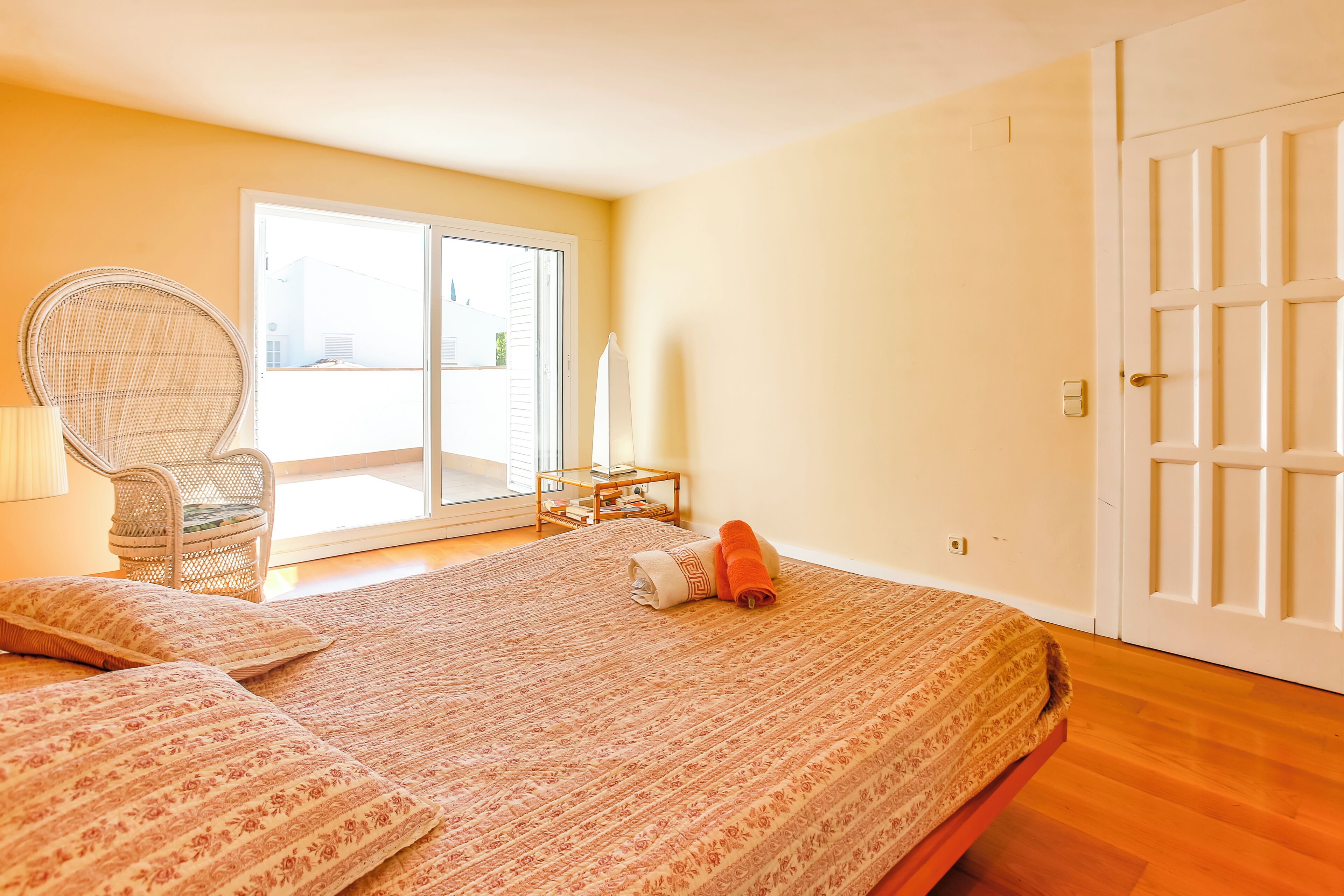 Casa, 5 habitaciones, fumadores, piscina privada | 5 dormitorios