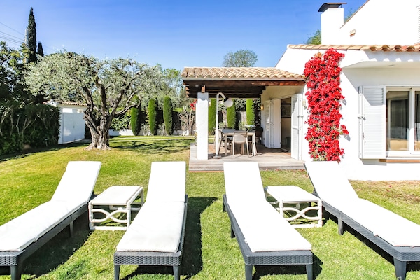 Casa, 5 habitaciones, fumadores, piscina privada | Terraza o patio