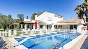 Ferienhaus, 5 Schlafzimmer, Raucher, eigener Pool | Pool | Außenpool