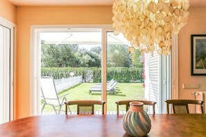 House, 5 Bedrooms, Smoking, Private Pool | Dining