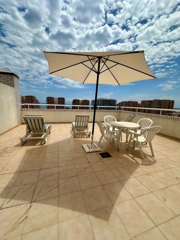 Apartment, 2 Bedrooms, Smoking, Terrace | Outdoor dining
