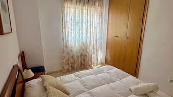 Apartemen, 2 kamar tidur, Boleh Merokok, teras | 3 kamar tidur