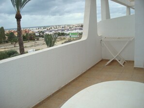 House, 2 Bedrooms, Smoking, Terrace | Balcony