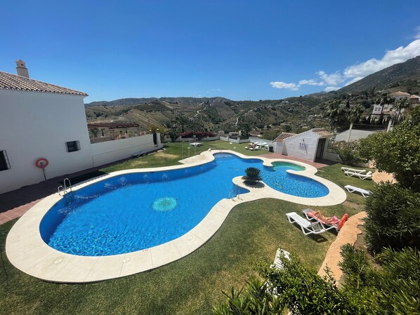 Apartment, 2 Schlafzimmer, Raucher | Pool | Außenpool