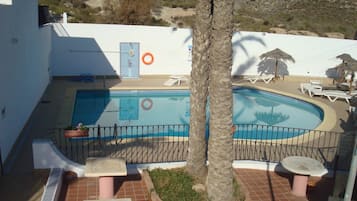 House, 2 Bedrooms, Smoking, Terrace | Pool | Outdoor pool