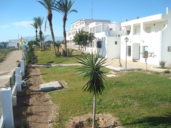 Property grounds - Impressive Apartment With Terrace and two Rooms, AC and Pool (Vera)