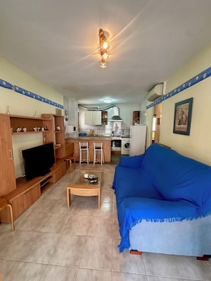 Apartment, 2 Bedrooms, Smoking, Terrace | Living area