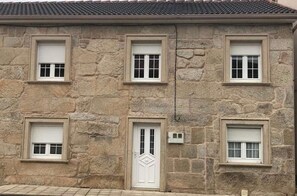 Ferienhaus, 2 Schlafzimmer, barrierefrei, Balkon | Fassade der Unterkunft