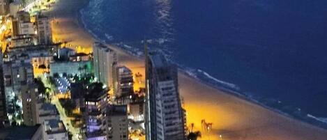 Apartemen, 1 kamar tidur, Boleh Merokok, balkon | Eksterior