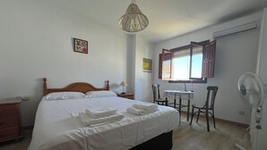 Ảnh chưa phân loại, 4 trong số 51 ảnh, nút