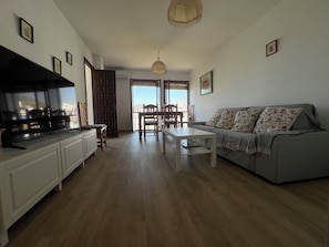Apartment, 3 Bedrooms, Smoking, Balcony | Living area