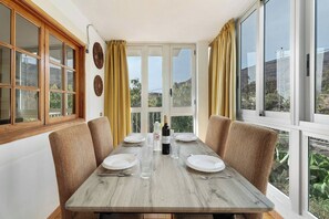 公寓, 2 間臥室 | 用餐區