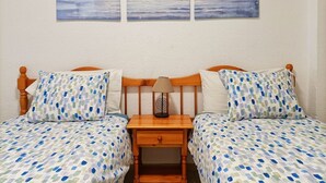 Unclassified image, 2 of 14, button - Casa Marazul - Playa DE LAS Américas (Adeje)