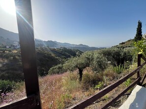 Villa, 1 Schlafzimmer, Raucher, eigener Pool | Blick von der Unterkunft